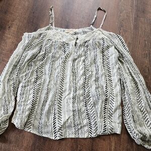 Rewind Black and White Patterned Women's Top